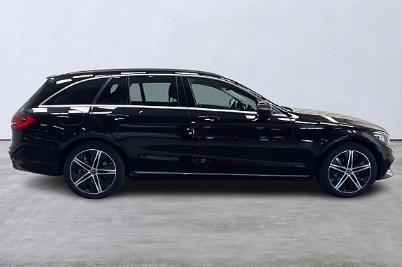 Mercedes-Benz C300 3 of 20