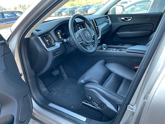 Volvo XC60 5 of 5