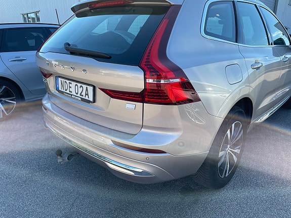 Volvo XC60 3 of 5