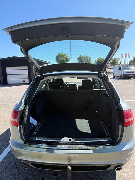 Audi A6 6 of 16
