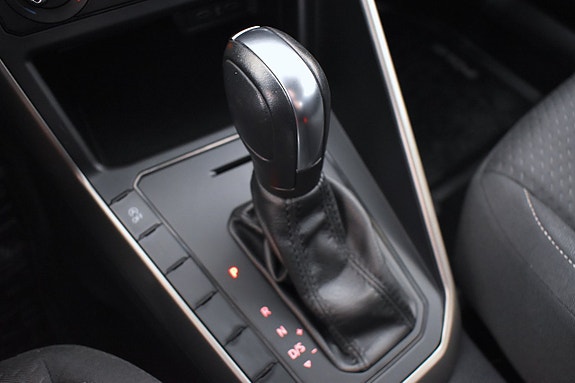 Volkswagen Polo 11 of 21