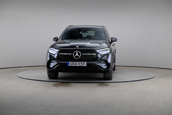 Mercedes-Benz GLC300 e 3 of 28