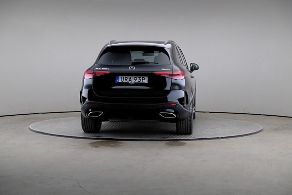 Mercedes-Benz GLC300 e 5 of 28