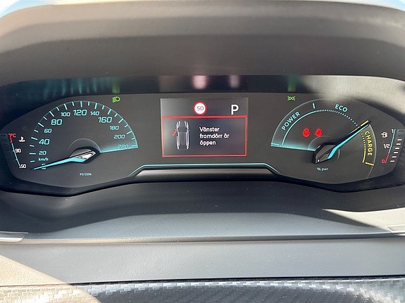 Peugeot 208 8 of 15
