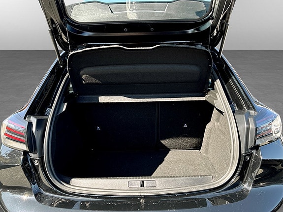 Peugeot 208 15 of 15