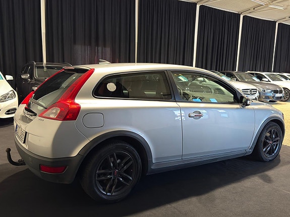 Volvo C30 3 of 16