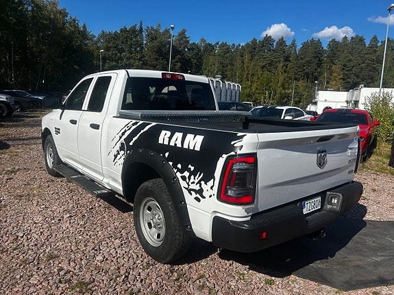 RAM 1500 4 of 27