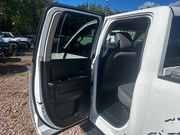 RAM 1500 11 of 27