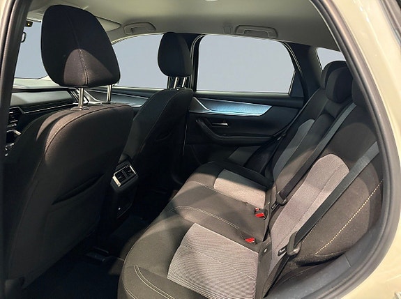 Mazda CX-60 13 of 21