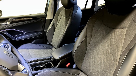 Volkswagen Tiguan 8 of 24