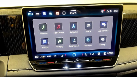 Volkswagen Tiguan 9 of 24
