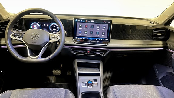Volkswagen Tiguan 10 of 24