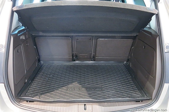 Opel Meriva 13 of 17