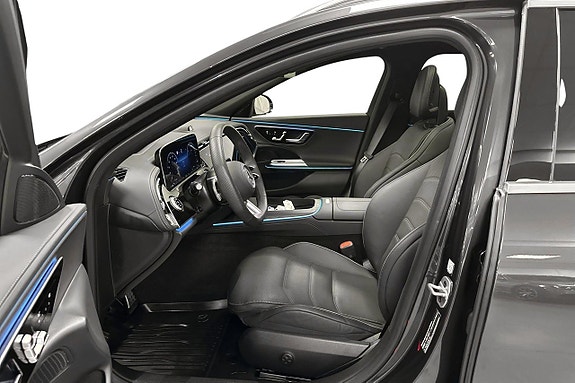 Mercedes-Benz E300 8 of 18