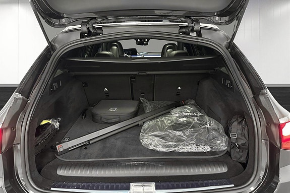 Mercedes-Benz E300 15 of 18
