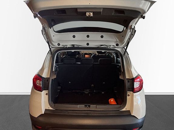 Renault Captur 6 of 10