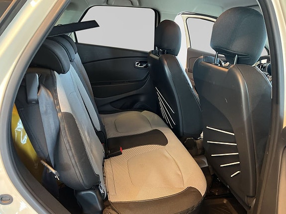 Renault Captur 8 of 10