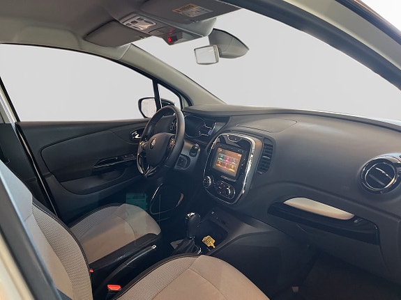 Renault Captur 9 of 10