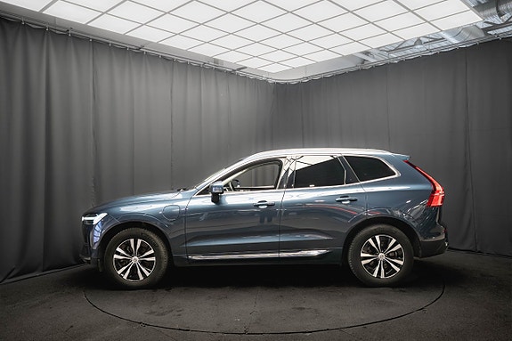 Volvo XC60 10 of 25