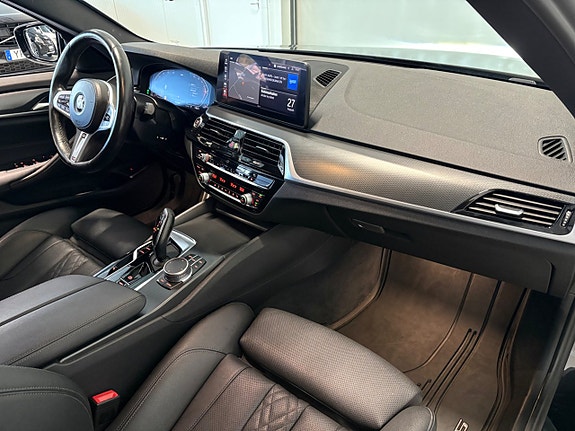 BMW 520 12 of 24