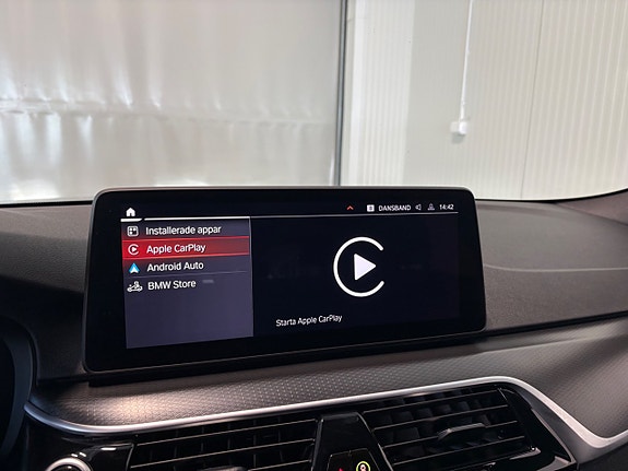 BMW 520 18 of 24