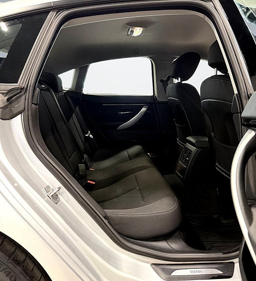 BMW 428i 16 of 28
