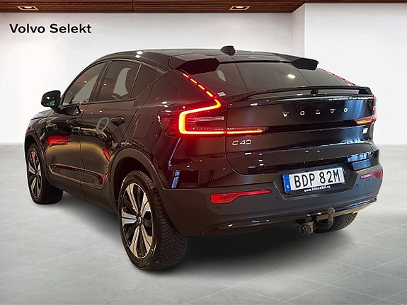 Volvo C40 2 of 15