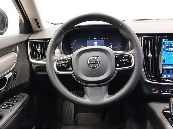 Volvo V90 10 of 14
