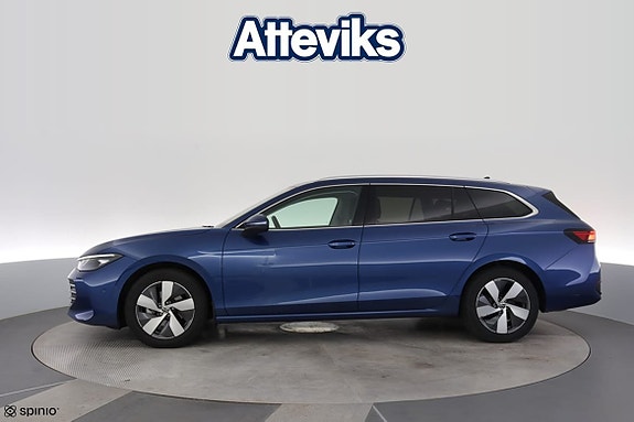 Volkswagen Passat 6 of 22