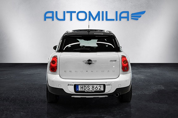 MINI Countryman Cooper 15 of 18
