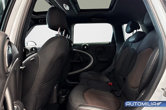 MINI Countryman Cooper 4 of 18