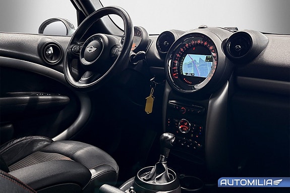 MINI Countryman Cooper 13 of 18