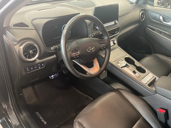 Hyundai Kona 10 of 22