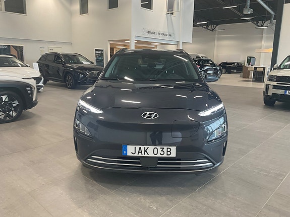 Hyundai Kona 2 of 22