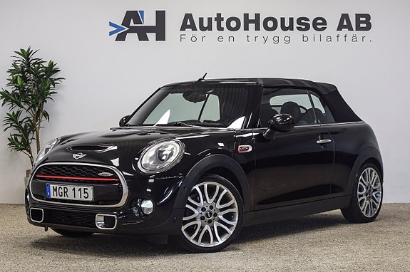 MINI Cooper S 2 of 30