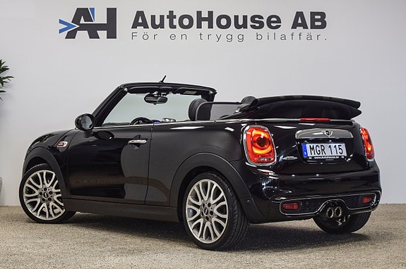 MINI Cooper S 3 of 30