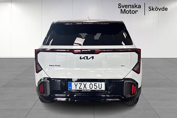 Kia Seltos 5 of 24