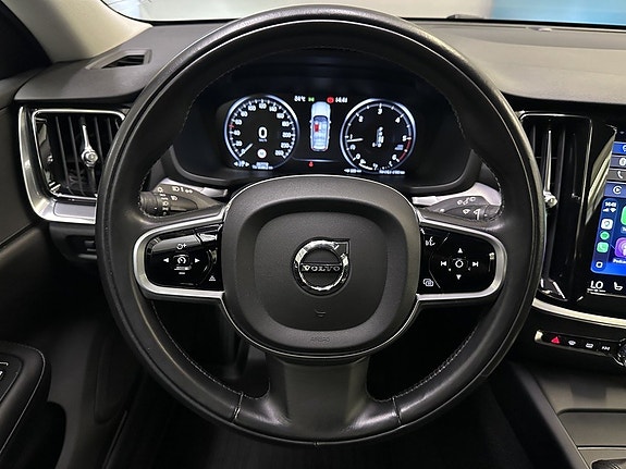 Volvo V60 18 of 24