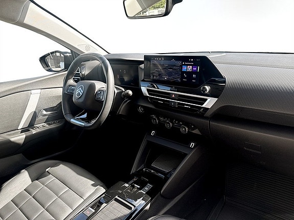 Citroen C4 11 of 15