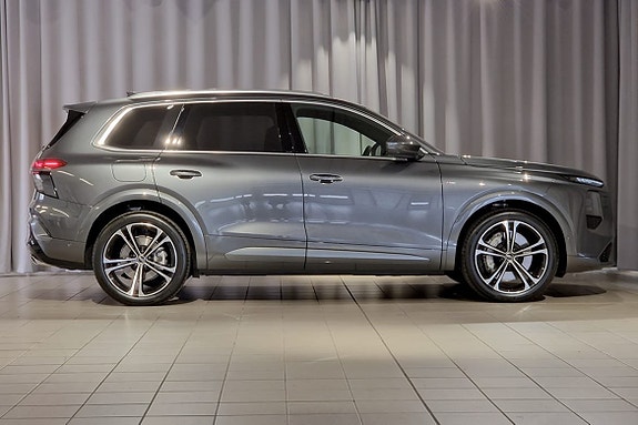 Audi Q7 4 of 25