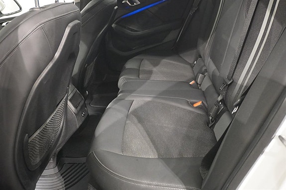 BMW 218d 10 of 13