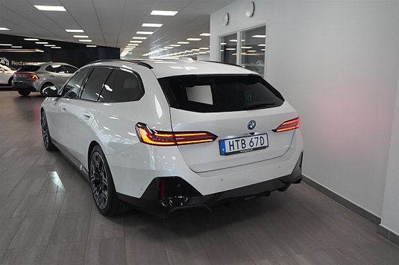 BMW 530e 7 of 18
