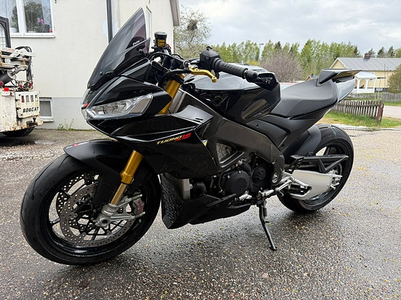 Aprilia TOUNO V4 FACTORY 2 of 5