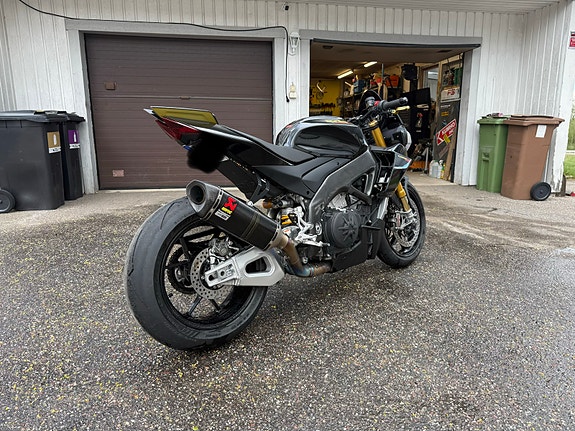 Aprilia TOUNO V4 FACTORY 5 of 5