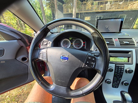 Volvo C70 3 of 9