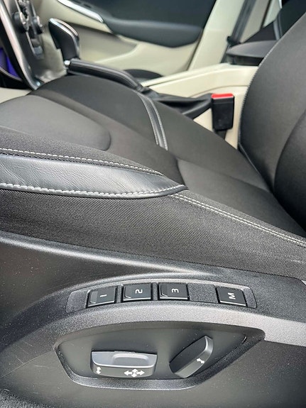 Volvo V40 6 of 23