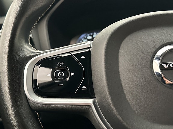 Volvo S60 19 of 30