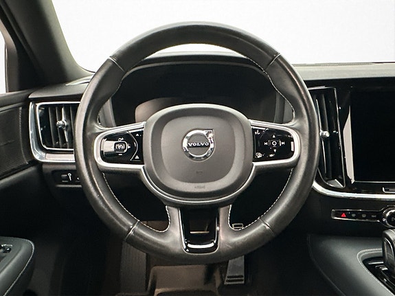 Volvo S60 14 of 30