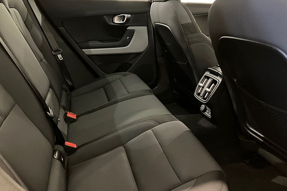 Polestar 2 26 of 28