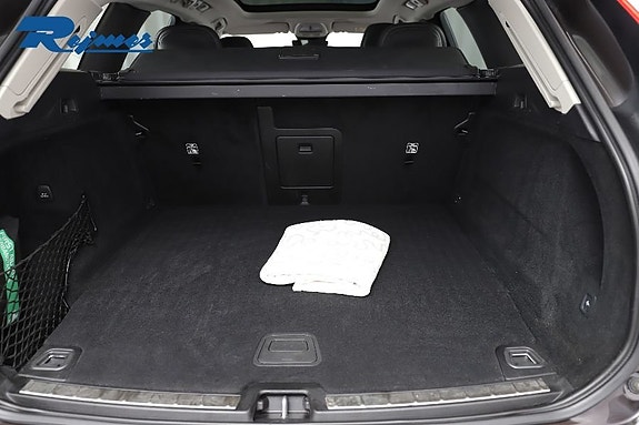 Volvo XC60 19 of 25